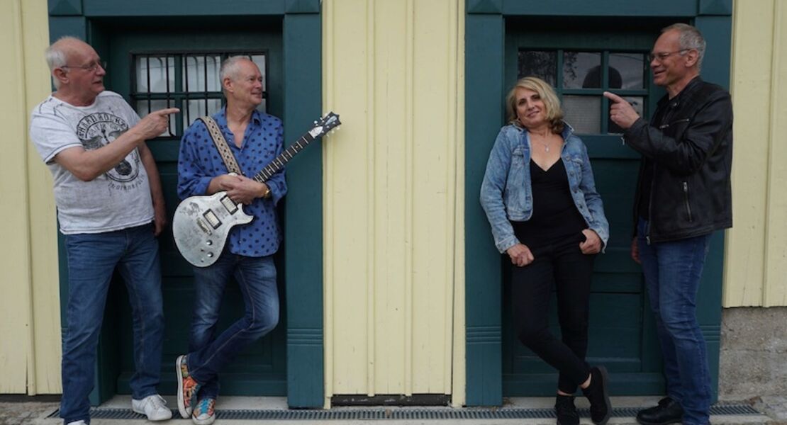 handcraft-b-seiten-von-blues-hitsingles-live