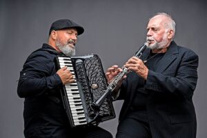 Klezmer Goes Balkan