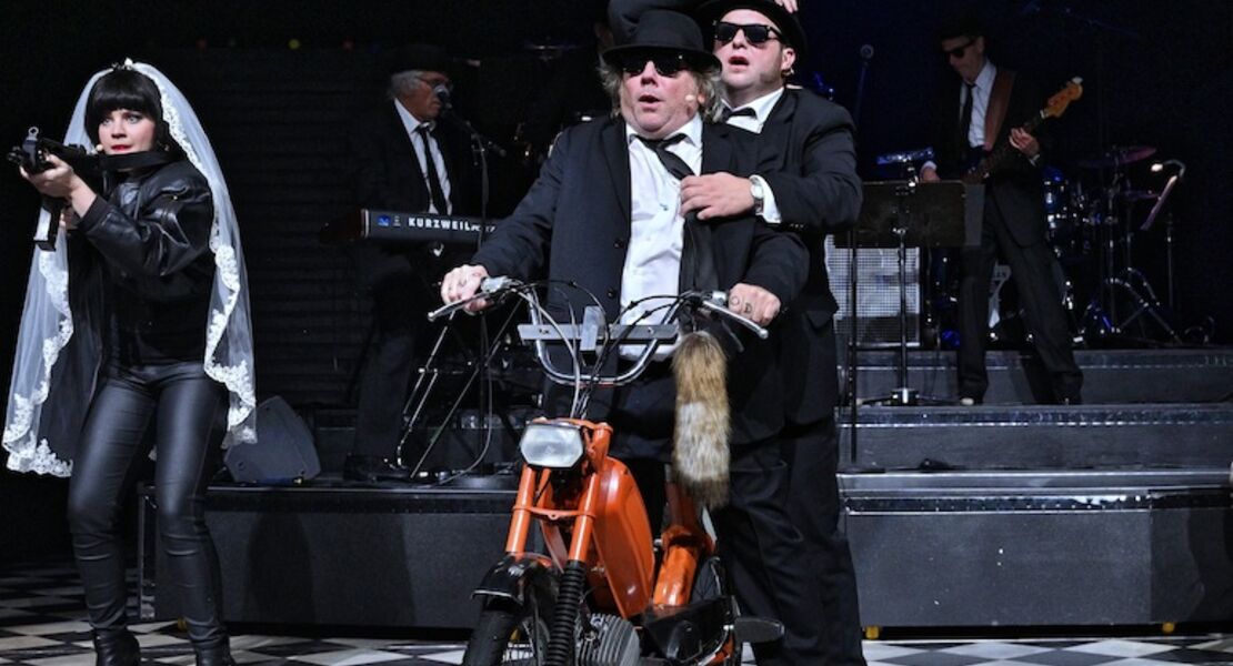 die-blues-brothers-ein-roadtrip-through-the-land