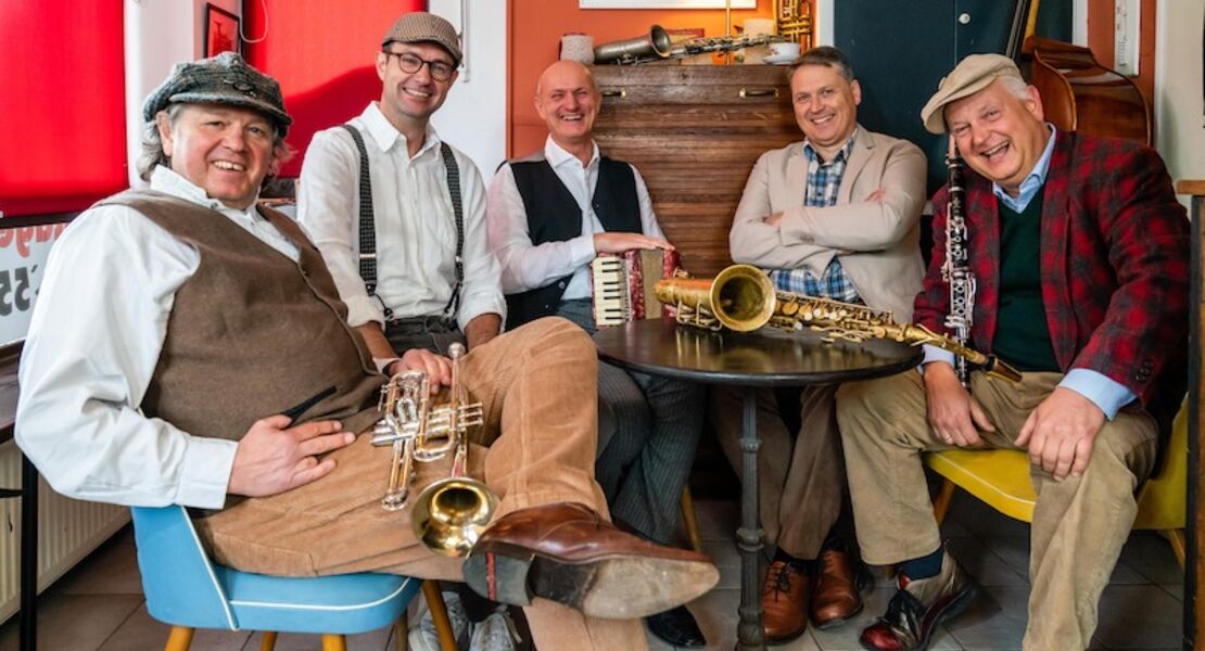 les-pastis-ein-musikalischer-kurztrip-mit-internationalen-hits-der-50er-und-60er-jahre