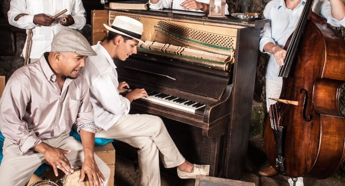klazz-brothers-cuba-percussion