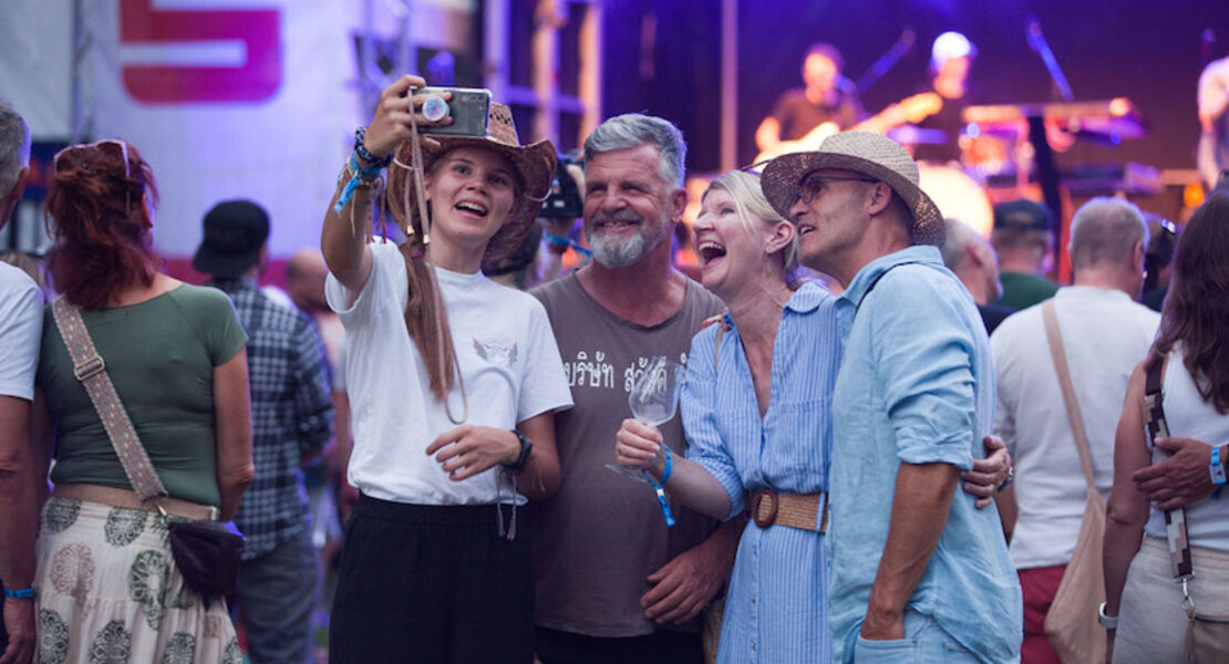 2-blacksheep-sommerfest-mit-dem-gewinner-des-blacksheep-bandcontests-max-mutzke-stevenseagulls-und-vanja-sky