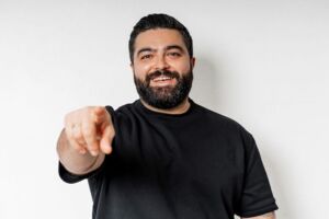 Comedyshow mit Serdar Karibik