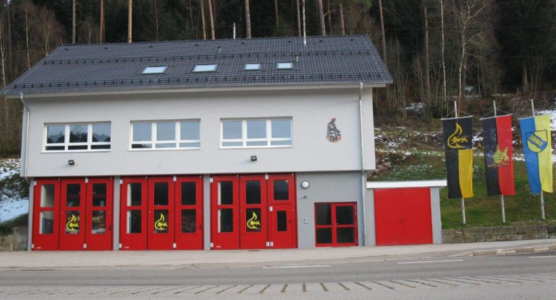 spritzenhaus-sommerfest-der-freiwilligen-feuerwehr-enzklosterle