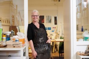 MEET THE ARTIST – DAGMAR REICHE