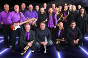 Charly Mutschler und das Hinterland Jazz Orchestra präsentieren:Santa is coming around