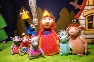 Die kleine Hexe und das himmelblaue Einhorn