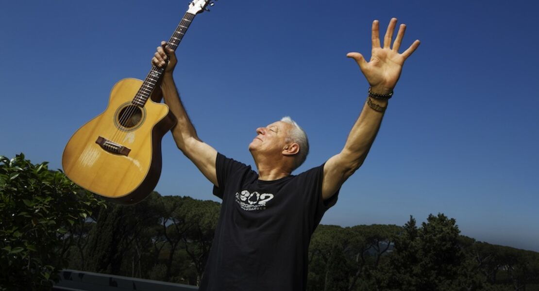 tommy-emmanuel-cgp-living-in-the-light-tour