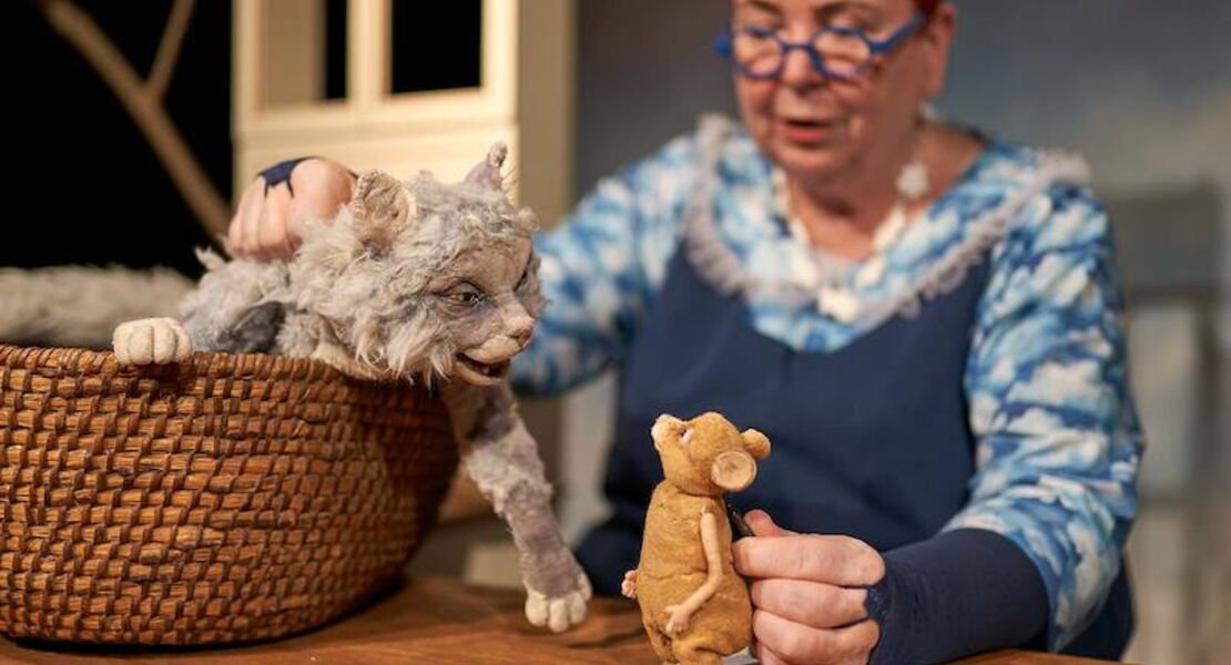 frau-holle-figurentheater-nach-dem-marchen-der-gebruder-grimm