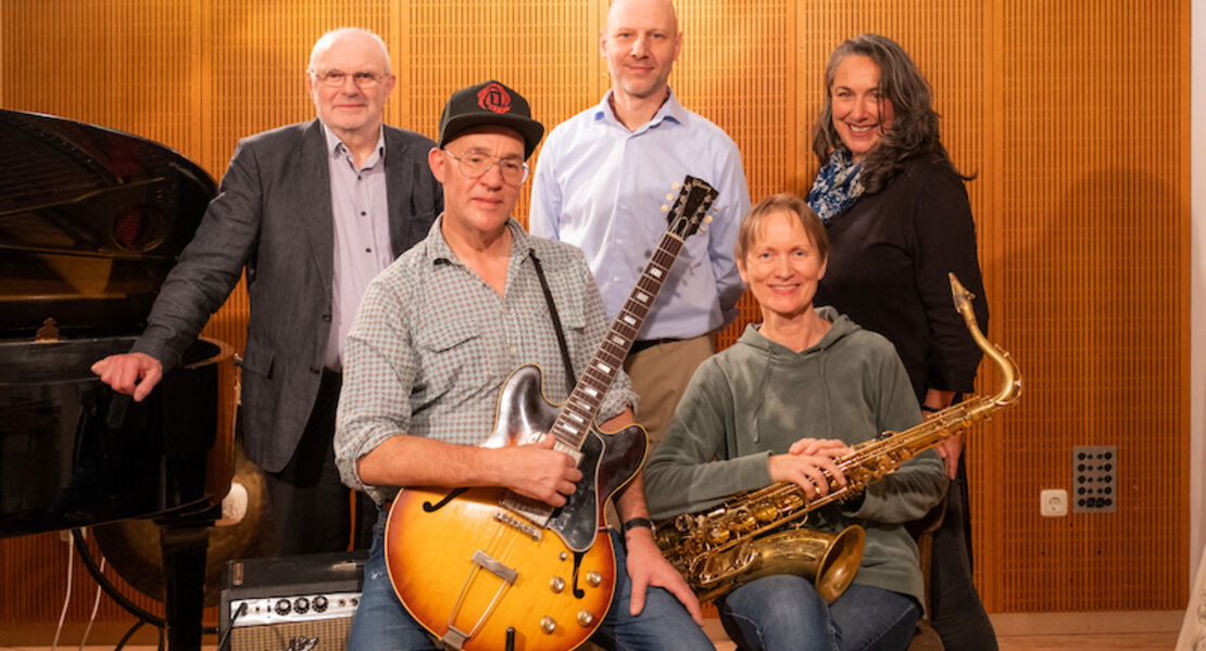 ella-louis-jazz-club-im-holzhausenschlosschen-harlem-am-main