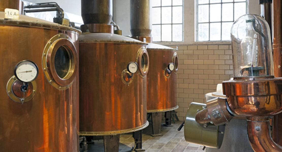 uerdingen-mit-historischer-brennerei-tageskreuzfahrten-2026-entdecken