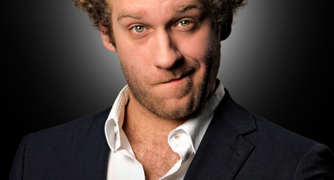 einer-flog-ubers-ordnungsamt-das-neue-soloprogramm-mit-johannes-hallervorden-premiere