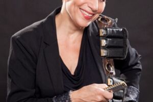 Kat Baloun & Bluespower 