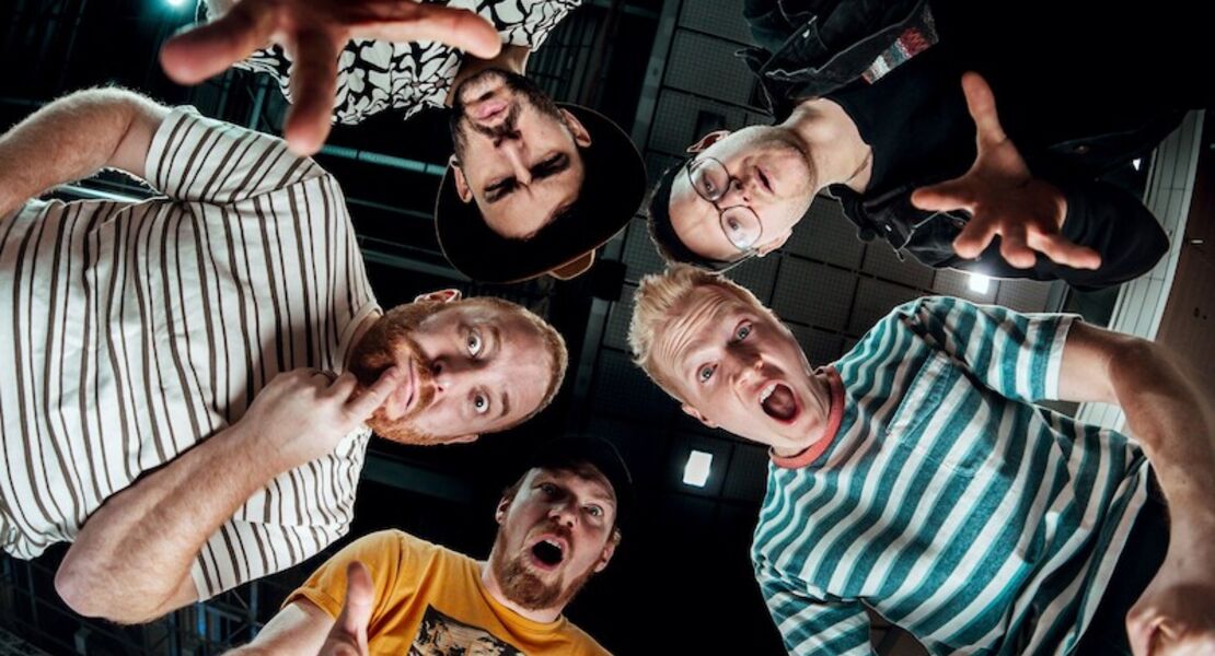 faaschtbankler-laut-liebevoll-irre-und-komplett-unvergleichlich