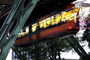 Jazzfoyer 2025/26 - Benjamin Schaefer Stone Flowers