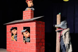 Die drei Schweinchen und der Wolf