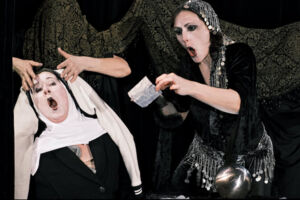 Kabarett Schwarz-Weiß