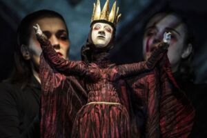 Gold Macht Liebe Tod  Das Niebelungenlied / ab 12Jahren - Theater Waidspeicher Erfurt