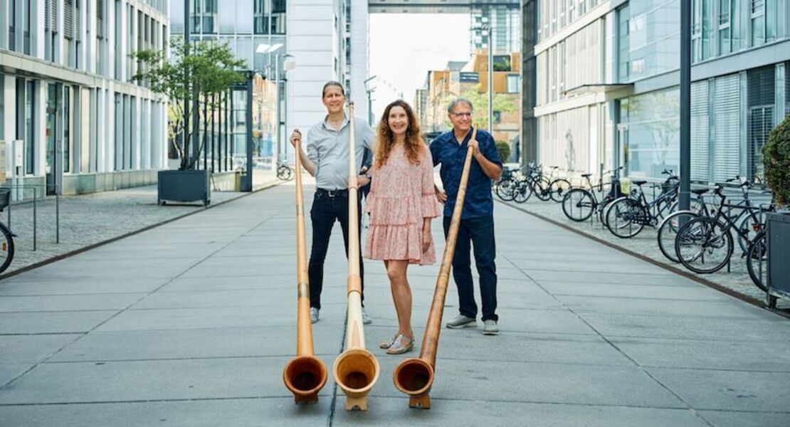 musik-im-kreuzgang-whatsalp-alpcologne